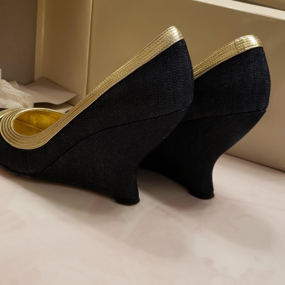 Amanda Smith shoes - Picture 5 of 5